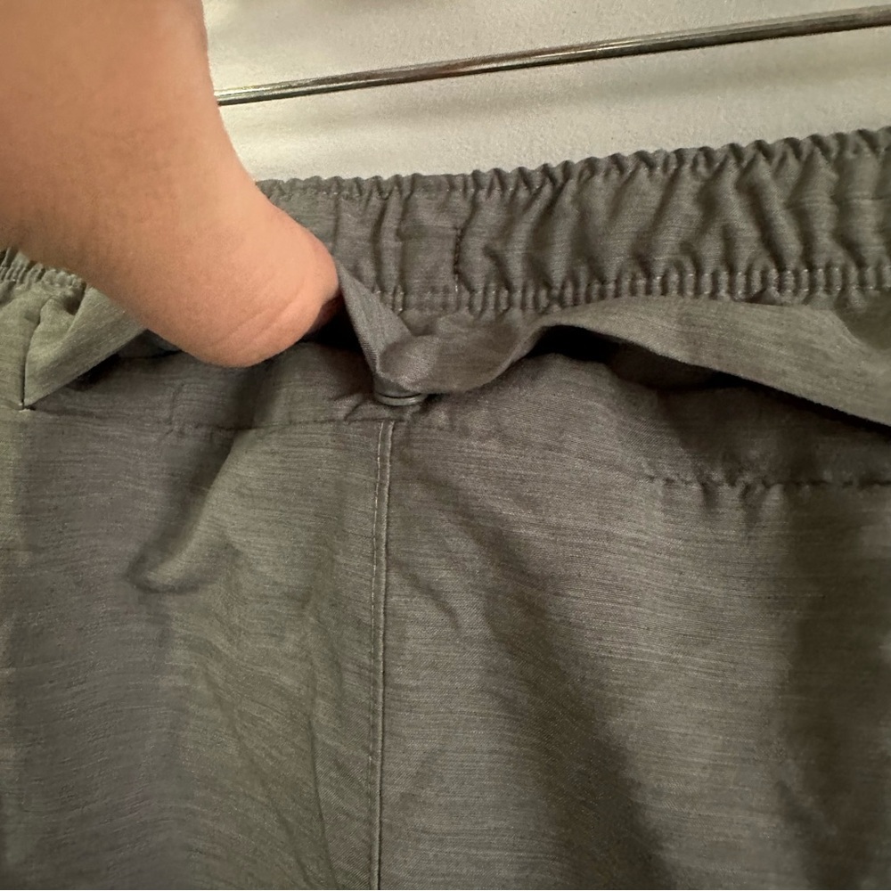 Nike Athletic Shorts in Forest Green Medium | Drawstring Loose Fit Back Pocket - Picture 8 of 13